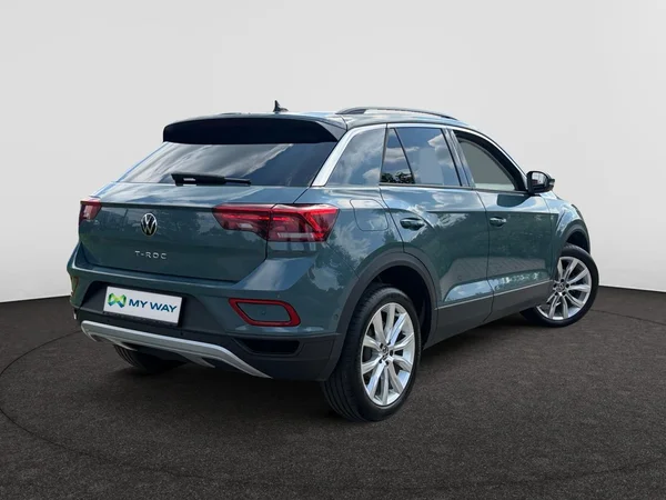VOLKSWAGEN T-Roc (2025) — foto 12 van 19