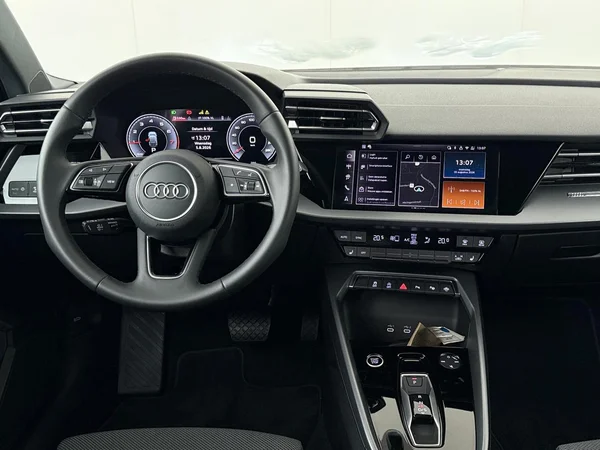 AUDI A3 Sportback (2025) — foto 14 van 18
