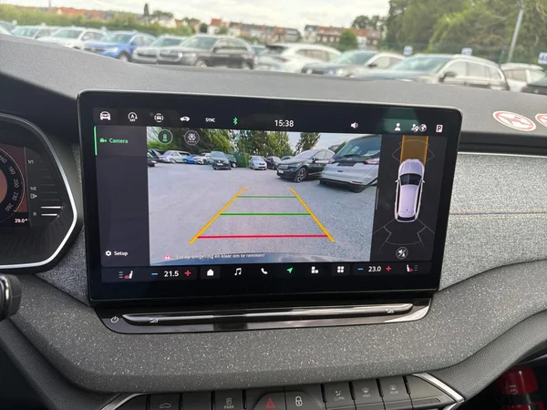 SKODA Octavia Combi (2026) — foto 4 van 24