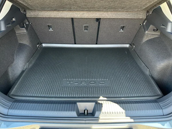 VOLKSWAGEN T-Roc (2026) — foto 9 van 20