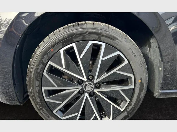 Skoda SCALA (2022) — foto 25 van 31