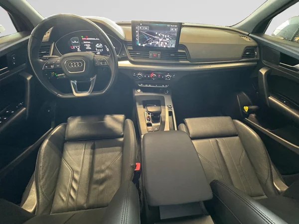 AUDI Q5 Dsl (2021) — foto 2 van 24