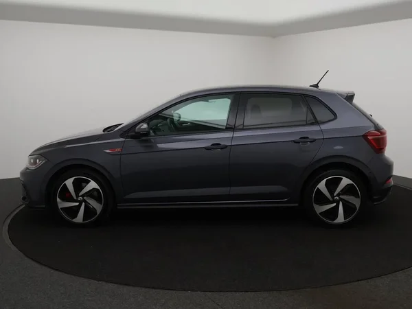 Volkswagen Polo (2024) — foto 9 van 25