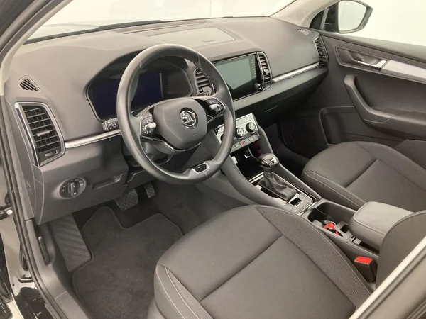 SKODA Karoq (2022) — foto 6 van 36