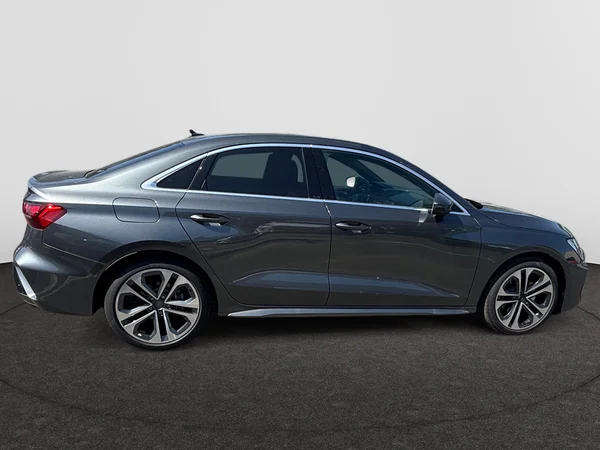 AUDI A3 Sedan (2025) — foto 13 van 24