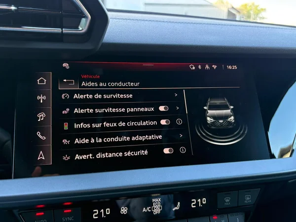 AUDI A3 Sportback PHEV (2025) — foto 8 van 24