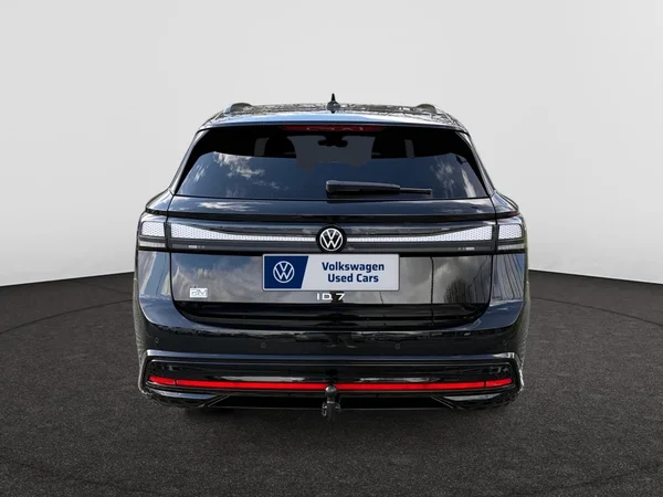 VOLKSWAGEN ID.7 Tourer (2026) — foto 13 van 18