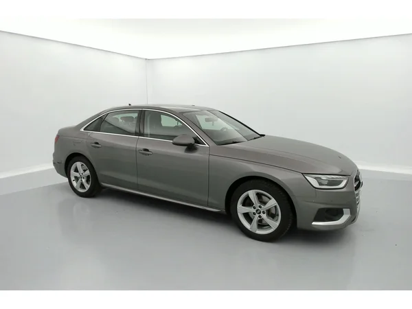 AUDI A4 (2022) — foto 33 van 36
