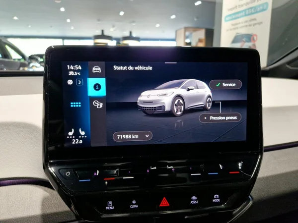 VOLKSWAGEN ID.3 (2023) — foto 16 van 28