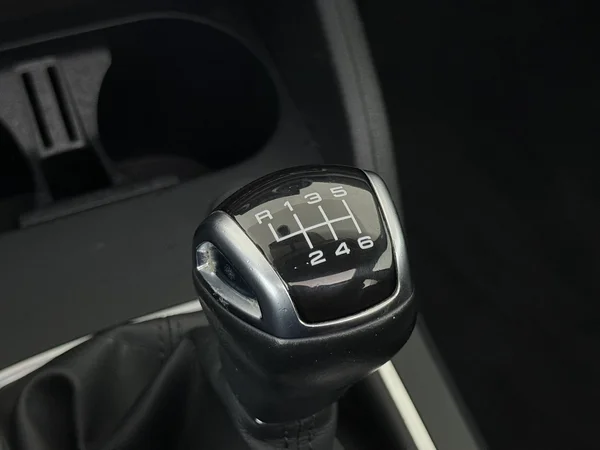 AUDI Q2 (2022) — foto 4 van 30