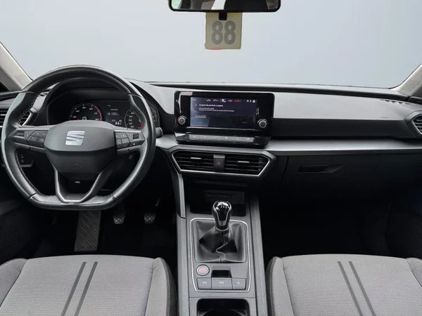 SEAT Leon ST (2021) — foto 8 van 26