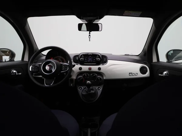Fiat 500 (2021) — foto 34 van 36