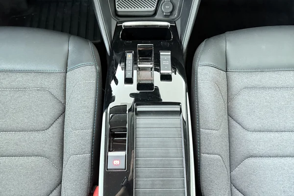 Citroen C4 (2024) — foto 4 van 18