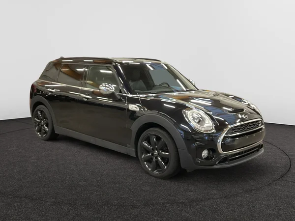 MINI Mini Clubman (F54) (2019) — foto 11 van 20