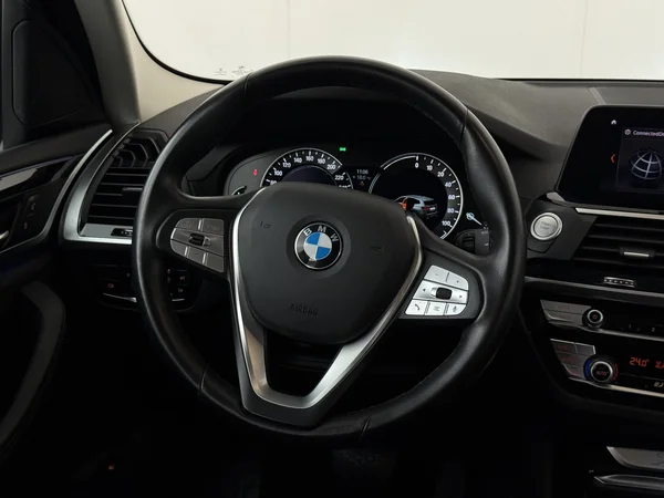 BMW X3 (2021) — foto 14 van 31