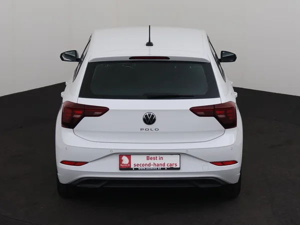 VOLKSWAGEN Polo (2021) — foto 24 van 27