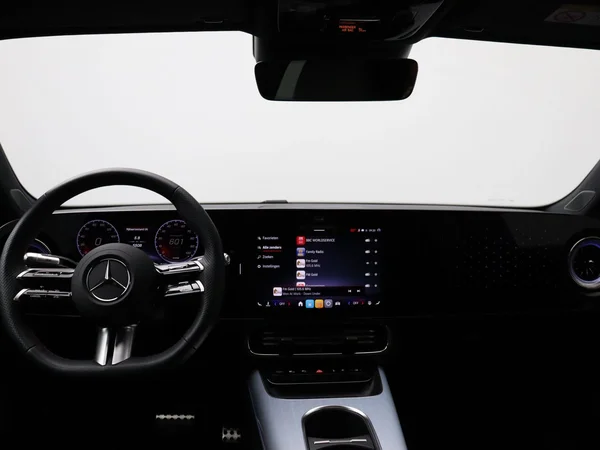 Mercedes-Benz CLA (2026) — foto 17 van 30