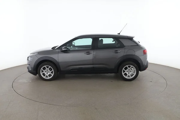 Citroen C4 (2020) — foto 9 van 16