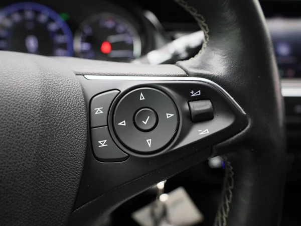 Opel Insignia (2022) — foto 14 van 37