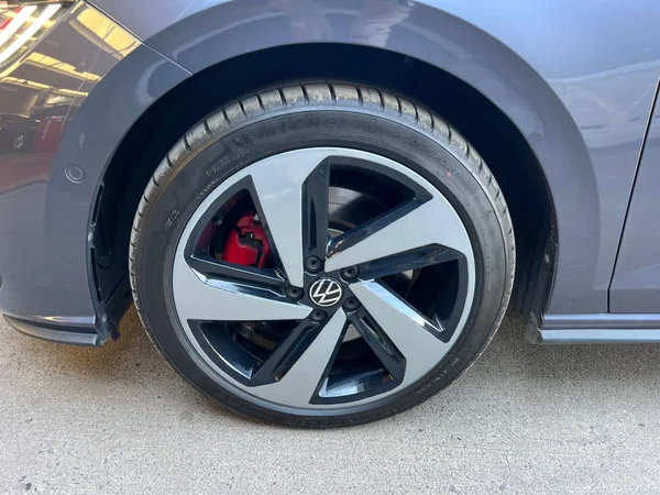 VOLKSWAGEN Polo GTI (2024) — foto 15 van 24