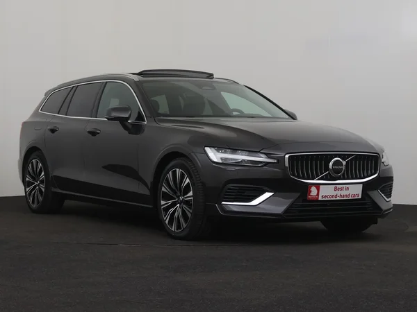 VOLVO V60 (2023) — foto 30 van 35