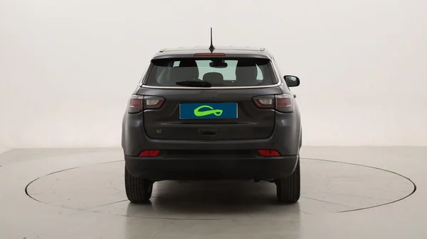 Jeep Compass (2022) — foto 25 van 30
