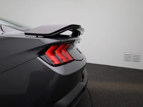 Ford Mustang (2024) — foto 39 van 46