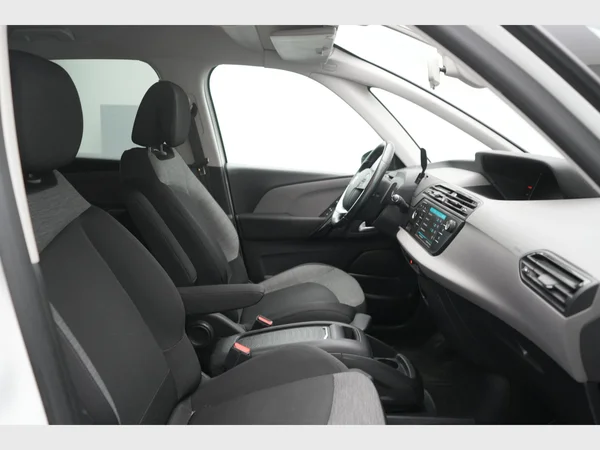 CITROEN C4 Picasso (2017) — foto 9 van 24