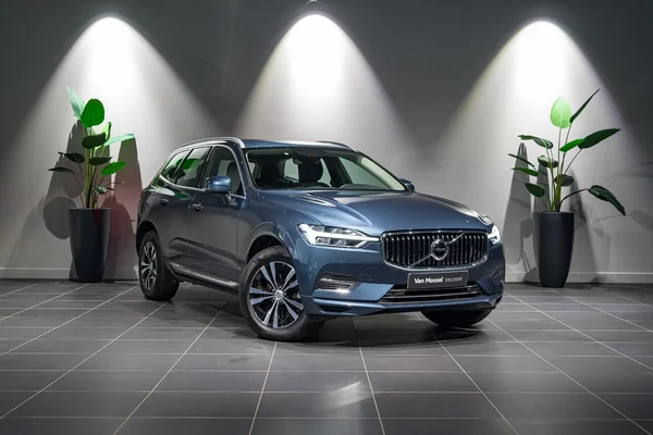 Volvo XC60 (2020) — foto 23 van 32