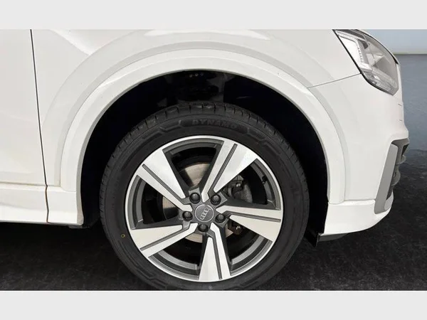 Audi Q2 (2020) — foto 2 van 25