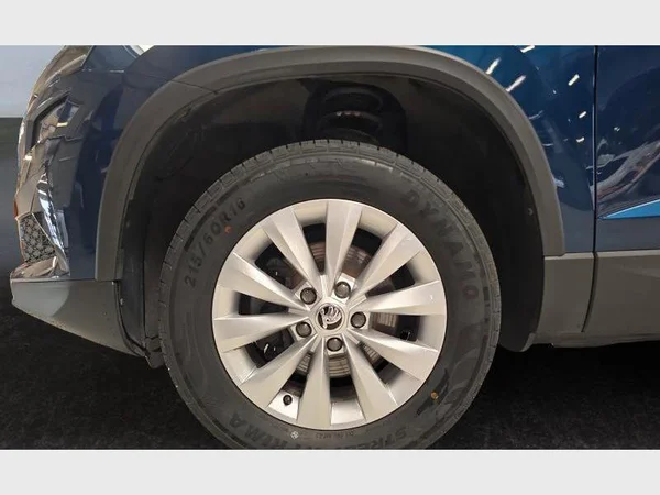 Skoda Karoq (2023) — foto 28 van 29