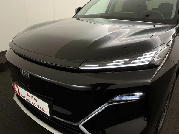 GEELY Starray EM-i (2026) — foto 22 van 29