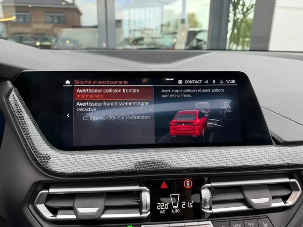 Bmw 235 (2022) — foto 11 van 30