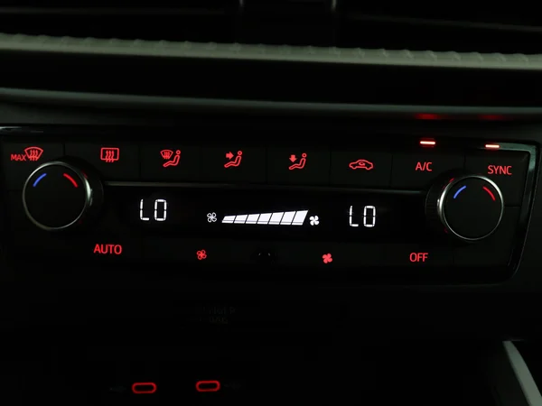 SEAT Arona (2023) — foto 17 van 27