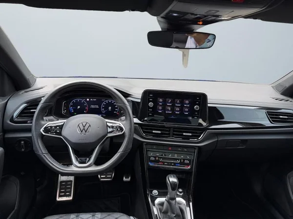 VOLKSWAGEN T-Roc (2023) — foto 5 van 27