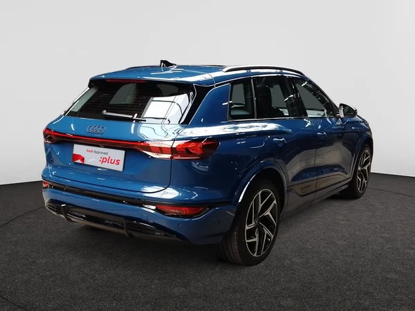 AUDI Q6 e-tron (2025) — foto 20 van 24