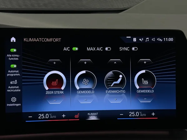 BMW 225 (2023) — foto 18 van 36