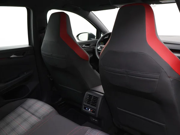 VOLKSWAGEN Golf VIII GTI (2024) — foto 7 van 30