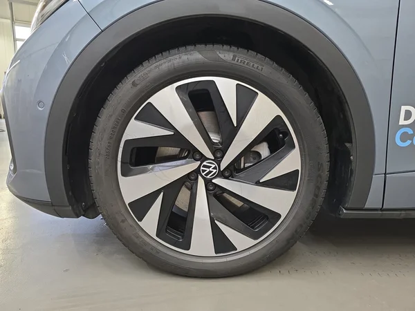 VOLKSWAGEN ID.5 (2024) — foto 2 van 24