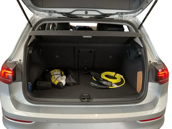 VOLKSWAGEN Golf VIII eHybrid (PHEV) (2025) — foto 13 van 22