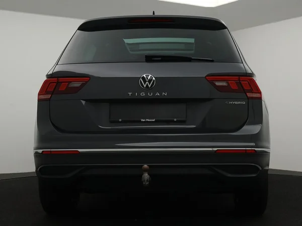 VOLKSWAGEN Tiguan eHybrid (PHEV) (2022) — foto 7 van 29