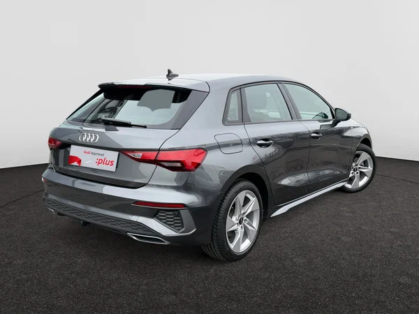 AUDI A3 Sportback (2024) — foto 9 van 17