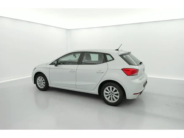 SEAT Ibiza 5P/D (2022) — foto 34 van 36