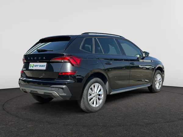 SKODA Kamiq (2024) — foto 9 van 16