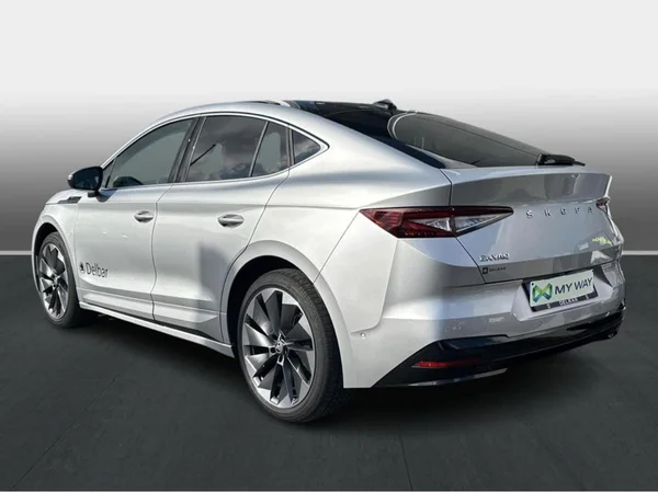SKODA Enyaq Coupé (2023) — foto 9 van 15
