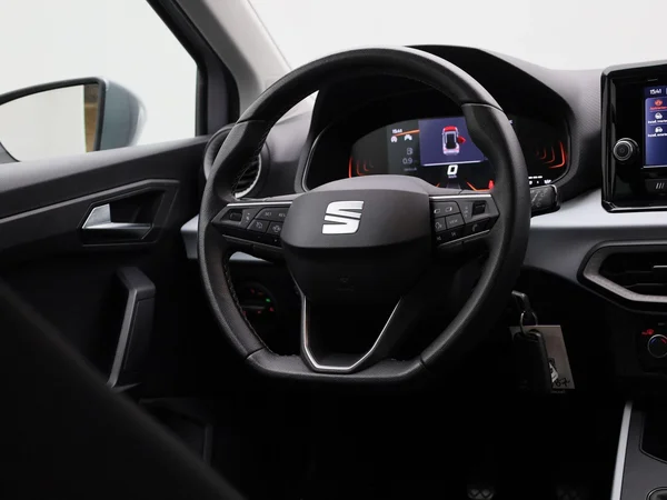 SEAT Arona (2023) — foto 30 van 41