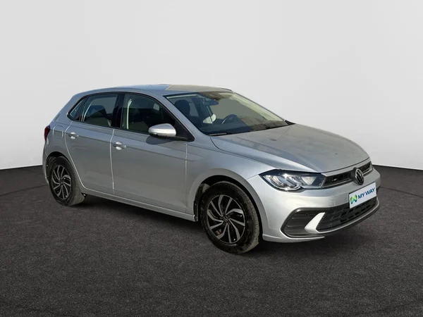 VOLKSWAGEN Polo (2022) — foto 17 van 20