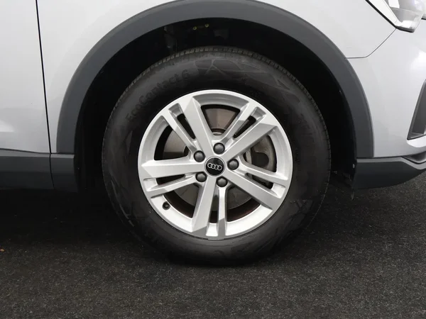 Audi Q3 (2022) — foto 24 van 27