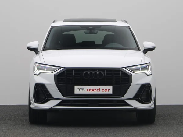 AUDI Q3 PHEV (2024) — foto 19 van 23