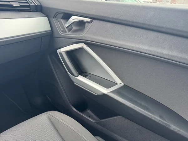 AUDI Q3 (2021) — foto 18 van 18